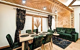 Domki pod Grapą JAKUZZI&DELUXE&Willa pod Grapą
